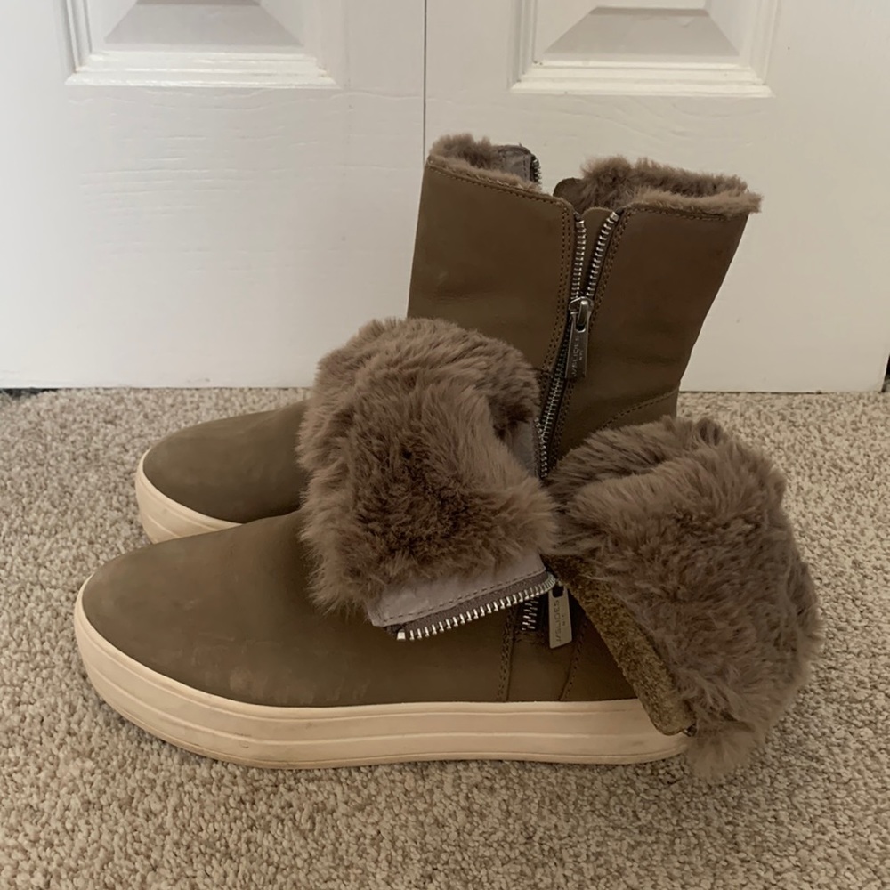 J Slides